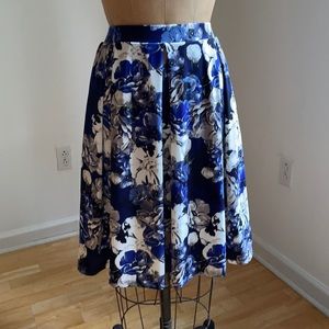 NWT LuLaRoe Madison Skirt